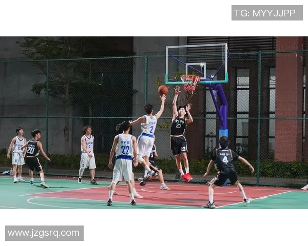 南京篮球队意识表现分析:联赛中的战术执行与团队协作探讨 南京篮球队意识表现分析:联赛中的战术执行与团队协作探讨